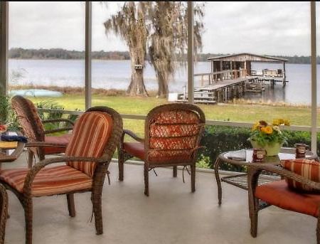 Hampton Lake Bed And Breakfast สตาร์ค ภายนอก รูปภาพ