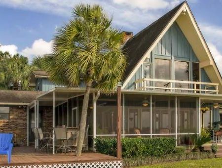 Hampton Lake Bed And Breakfast สตาร์ค ภายนอก รูปภาพ